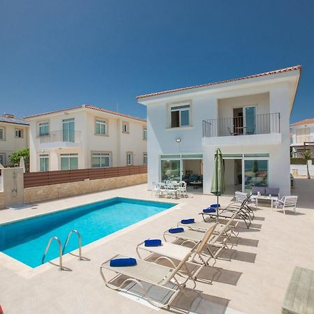 Shaye Front Line Villa Протарас Екстериор снимка